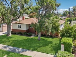 7020 Encino Avenue, Van Nuys (los Angeles) CA 91406