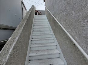 1353 W 90th, Los Angeles CA 90044