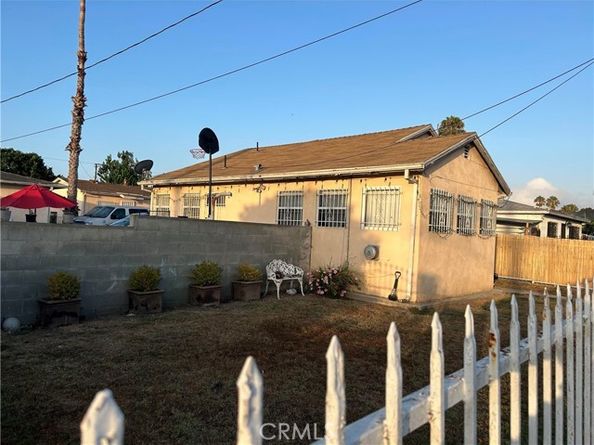 4846 W 111th Place, Inglewood CA 90304