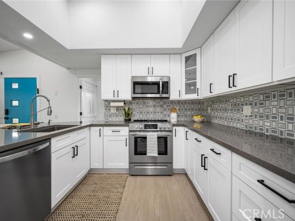 13160 Nassau Drive 211L, Seal Beach CA 90740
