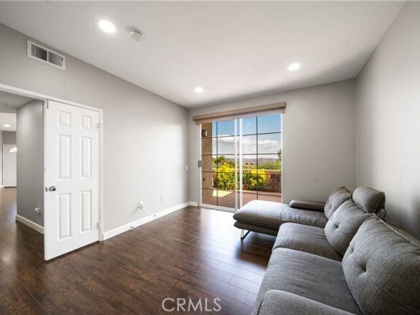 7917 E Viewrim, Anaheim CA 92808