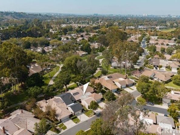 37 Dogwood, Irvine CA 92612