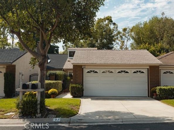 37 Dogwood, Irvine CA 92612