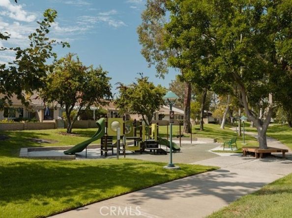 37 Dogwood, Irvine CA 92612