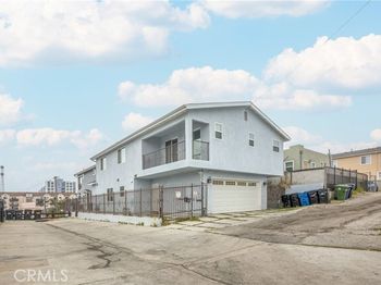 424 W 2nd Street