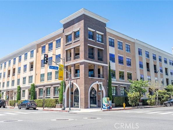 395 East 4th Street 39, Long Beach CA 90802
