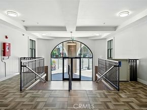 395 East 4th Street 39, Long Beach CA 90802