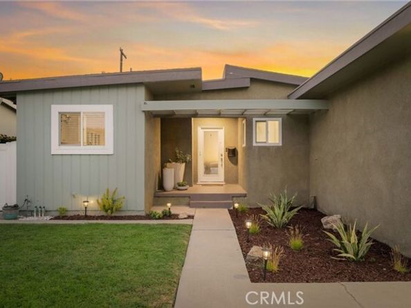 3265 Senasac, Long Beach CA 90808
