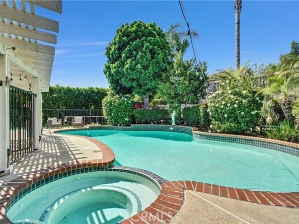 5811 E Crater Lake Avenue, Orange CA 92867