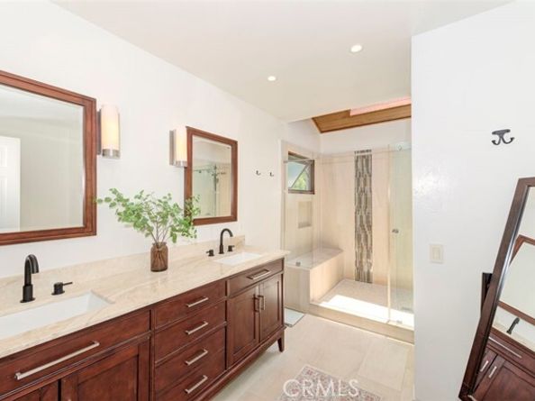 31882 Via Oso, Laguna Hills CA 92679