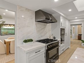 10 White Water Drive, Corona Del Mar (newport Beach) CA 92625