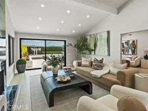 10 White Water Drive, Corona Del Mar (newport Beach) CA 92625