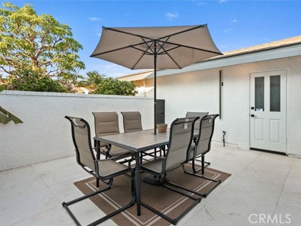 10 White Water Drive, Corona Del Mar (newport Beach) CA 92625