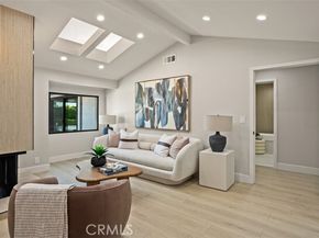 10 White Water Drive, Corona Del Mar (newport Beach) CA 92625