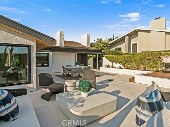 10 White Water Drive, Corona Del Mar (newport Beach) CA 92625