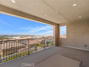 1062 Summit Oak Dr, Lake Forest (el Toro) CA 92679