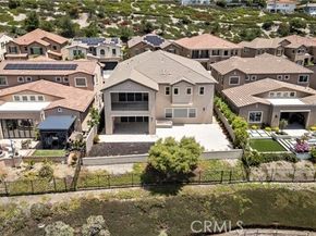 1062 Summit Oak Dr, Lake Forest (el Toro) CA 92679