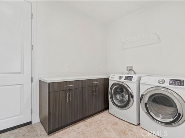1062 Summit Oak Dr, Lake Forest (el Toro) CA 92679