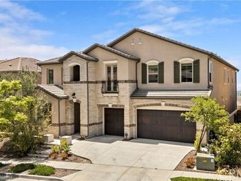 1062 Summit Oak Dr