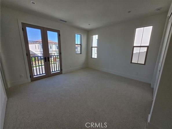 1062 Summit Oak Dr, Lake Forest (el Toro) CA 92679
