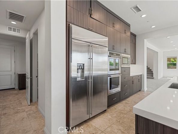 1062 Summit Oak Dr, Lake Forest (el Toro) CA 92679