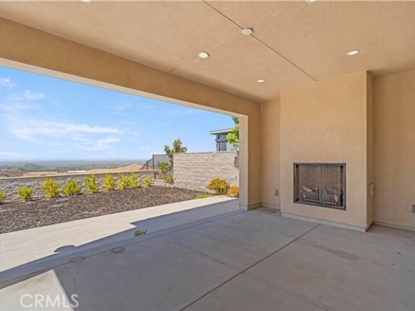 1062 Summit Oak Dr, Lake Forest (el Toro) CA 92679