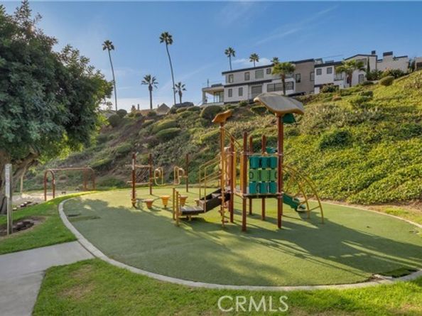 2578 Bungalow Place, Corona Del Mar (newport Beach) CA 92625