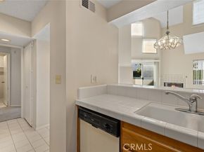 1445 Brett 301, San Pedro (los Angeles) CA 90732