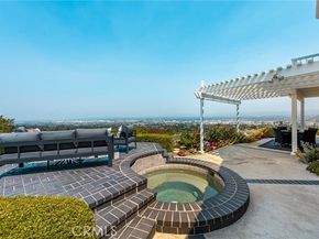580 S Londerry Ln, Anaheim CA 92807
