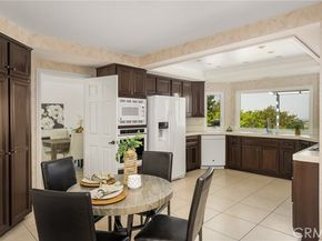 580 S Londerry Ln, Anaheim CA 92807