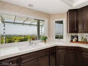 580 S Londerry Ln, Anaheim CA 92807