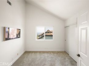 580 S Londerry Ln, Anaheim CA 92807