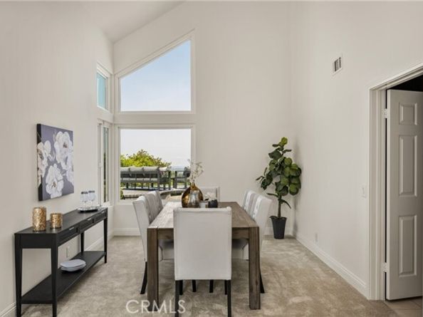 580 S Londerry Ln, Anaheim CA 92807