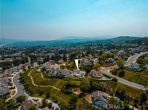 580 S Londerry Ln, Anaheim CA 92807
