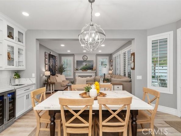 12 La Perla, Lake Forest (el Toro) CA 92610