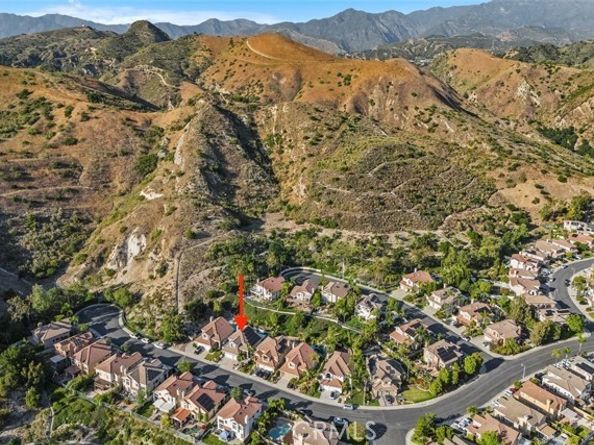 12 La Perla, Lake Forest (el Toro) CA 92610