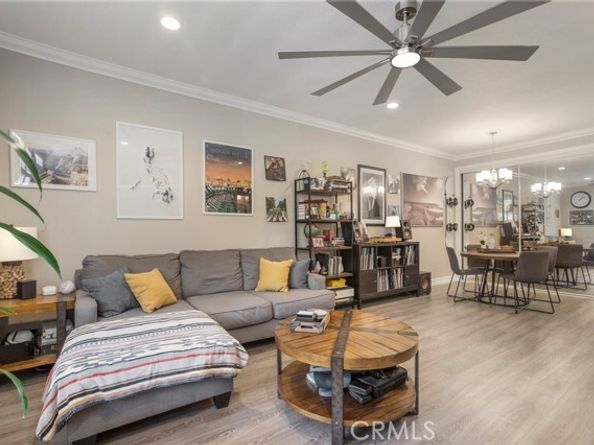 19431 Rue De Valore 41I, Lake Forest (el Toro) CA 92610