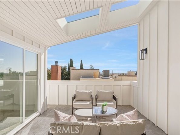 1821 WestHolme Avenue, Beverly Hills CA 90025