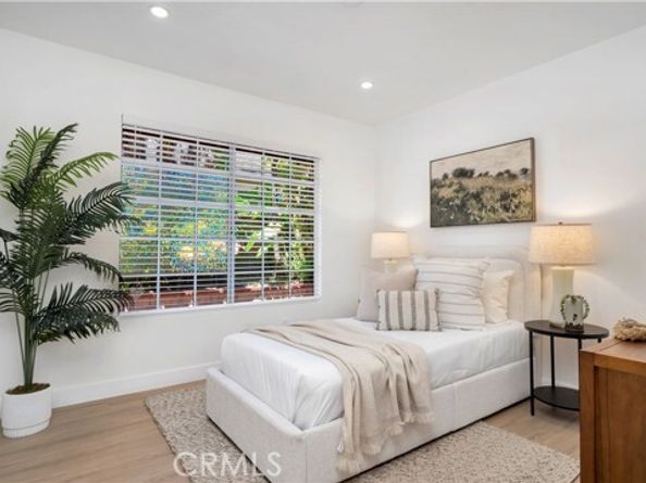 19081 Wildwood Circle, Lake Forest (el Toro) CA 92679