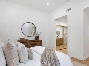 19081 Wildwood Circle, Lake Forest (el Toro) CA 92679