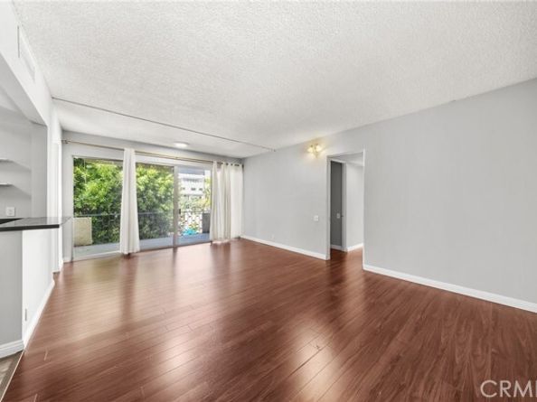 985 E California 306, Pasadena CA 91106