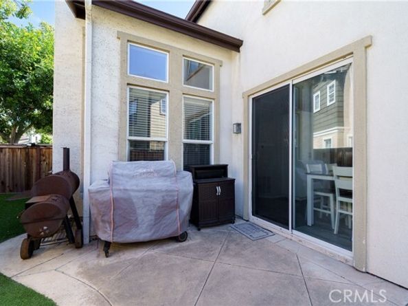 25 Iron Horse Trl, Ladera Ranch CA 92694