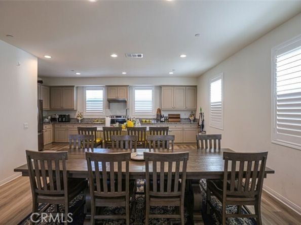 923 E 2nd, Santa Ana CA 92701
