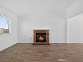 8217 Laurel Canyon Boulevard, North Hollywood (los Angeles) CA 91605