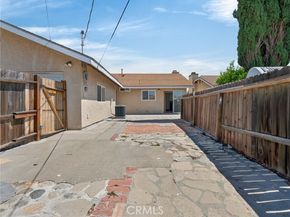 8217 Laurel Canyon Boulevard, North Hollywood (los Angeles) CA 91605