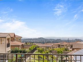 2592 Highland Oak Court, Lake Forest (el Toro) CA 92679