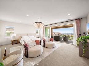 2592 Highland Oak Court, Lake Forest (el Toro) CA 92679