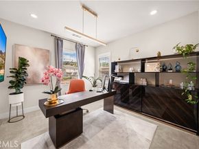 2592 Highland Oak Court, Lake Forest (el Toro) CA 92679