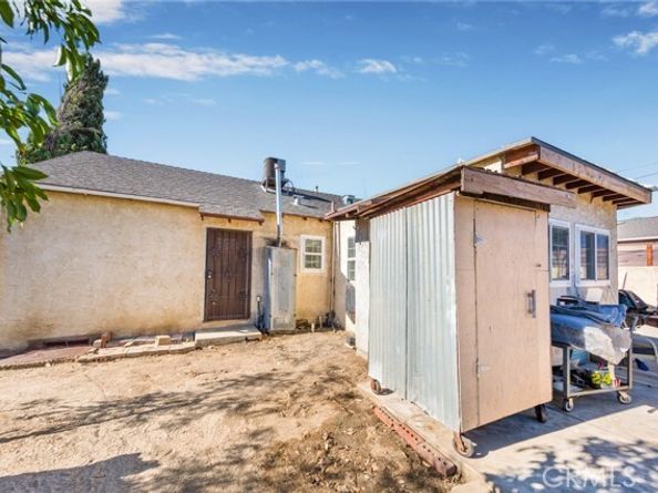10425 Rainier Street, Sun Valley (los Angeles) CA 91352