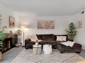 6716 Clybourn Avenue 139, North Hollywood (los Angeles) CA 91606
